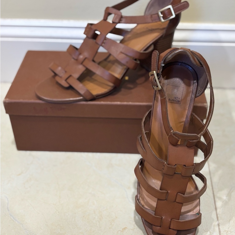 Brown Strappy Women's Sandals